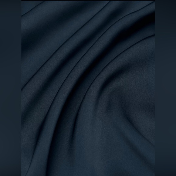 Babaton Armoire Dress in Dark Night Navy (NWT) - Picture 3 of 9